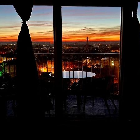 Suite-Xxi City View Hotelturm เอาก์สเบิร์ก ภายนอก รูปภาพ