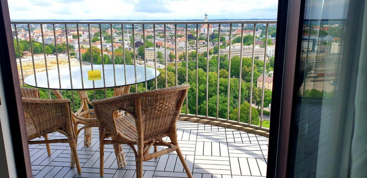 Suite-Xxi City View Hotelturm เอาก์สเบิร์ก ภายนอก รูปภาพ