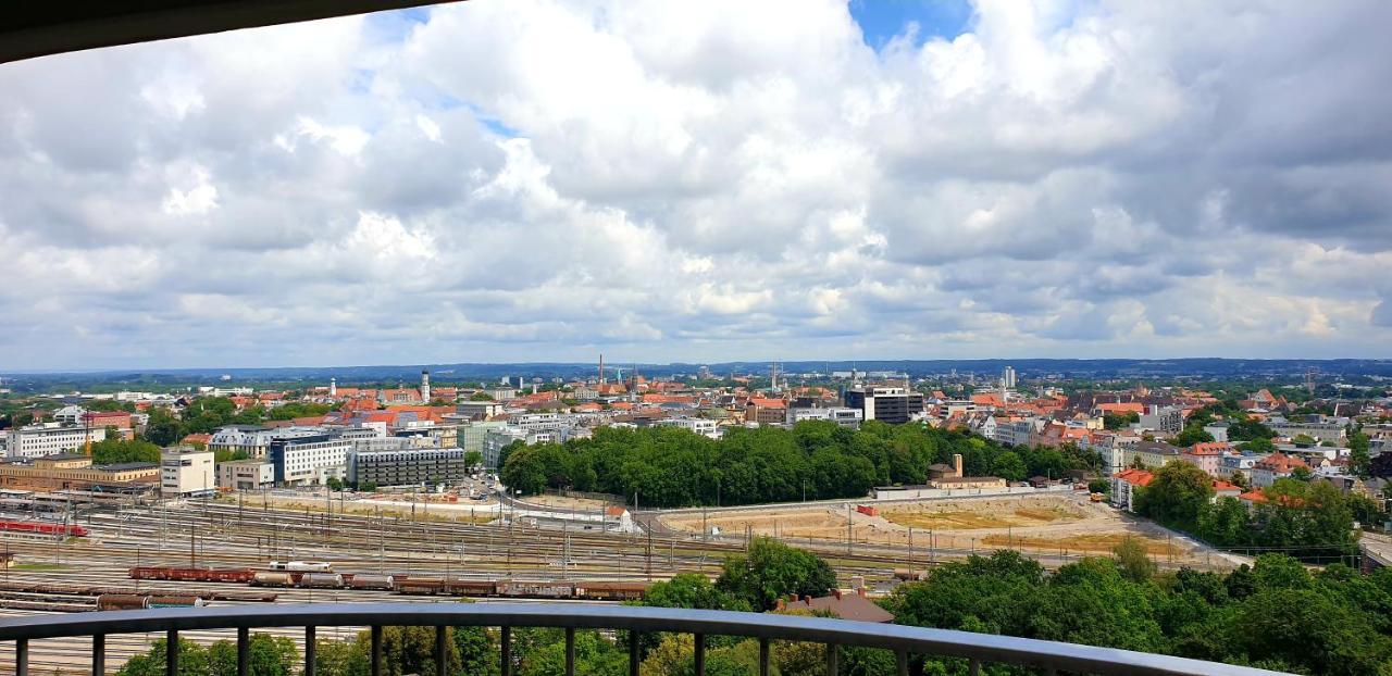 Suite-Xxi City View Hotelturm เอาก์สเบิร์ก ภายนอก รูปภาพ
