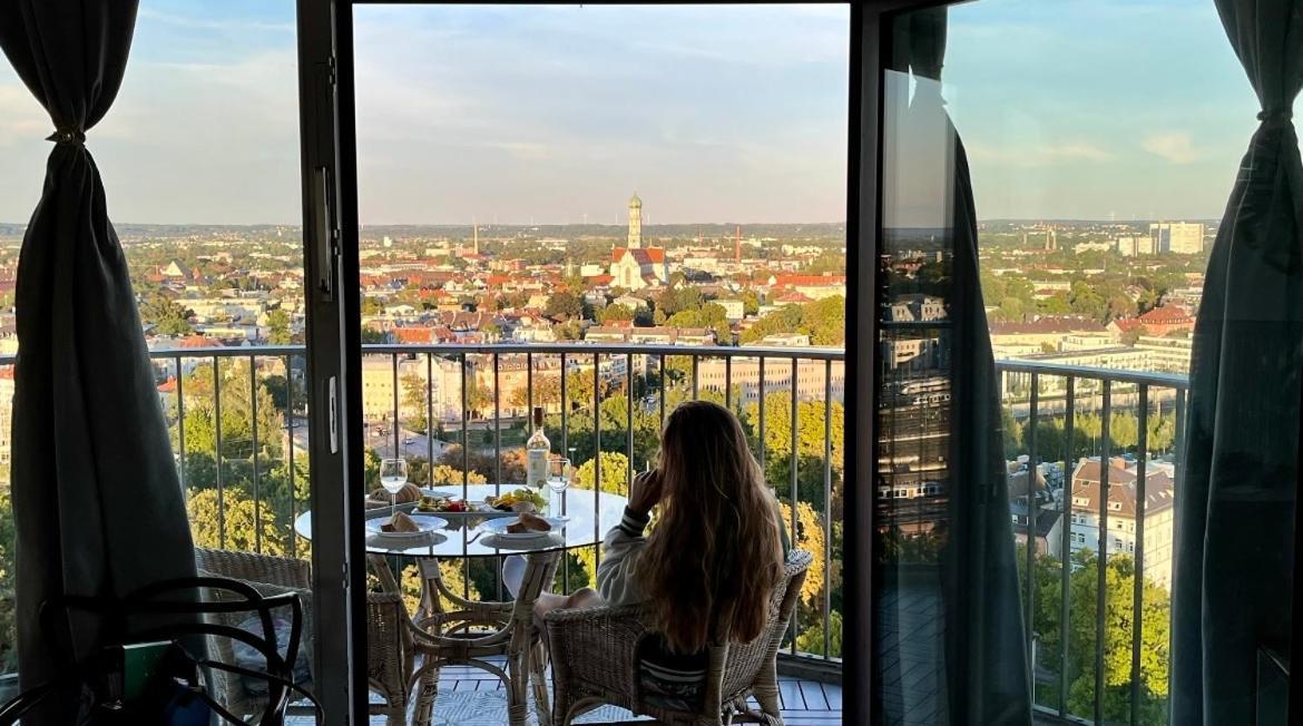 Suite-Xxi City View Hotelturm เอาก์สเบิร์ก ภายนอก รูปภาพ